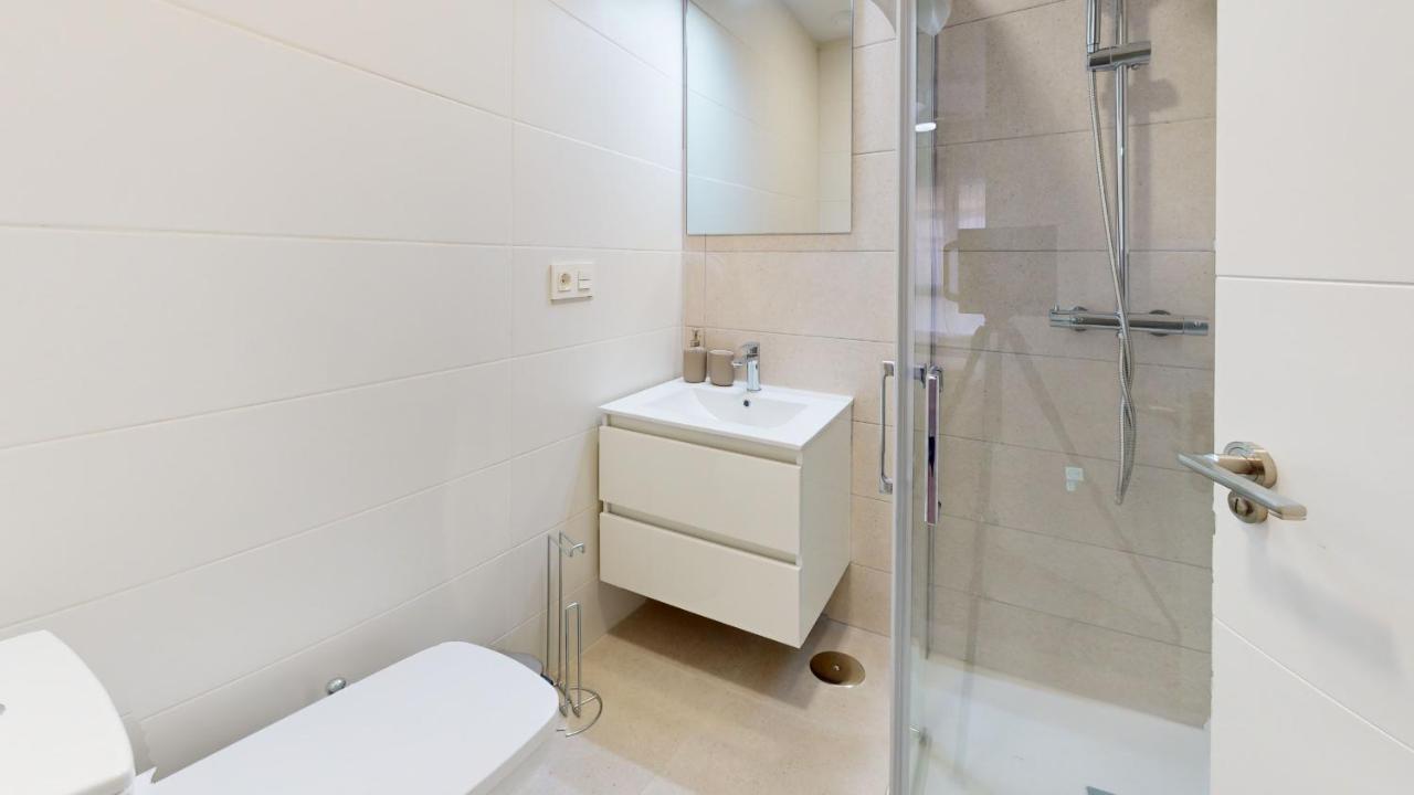 Alicante Colorful Center Bajo Apartment Екстериор снимка